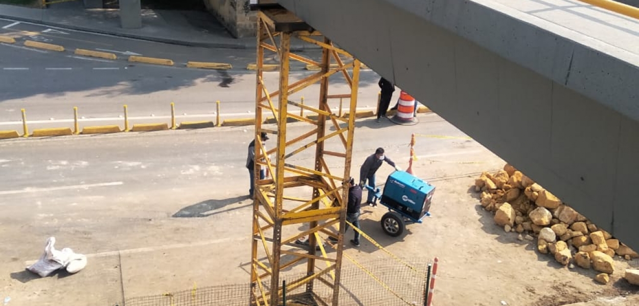 COMUNICADO DE PRENSA 010 – MAR/29/2020 PUENTE PEATONAL UNISABANA