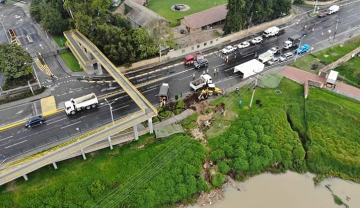 COMUNICADO DE PRENSA 009 – MAR/28/2020 PUENTE PEATONAL UNISABANA